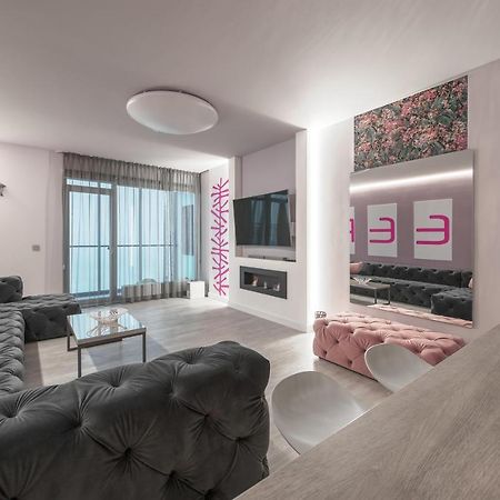 Sky Deep Jacuzzi 30 Floor Διαμέρισμα Κλαϊπέντα Εξωτερικό φωτογραφία