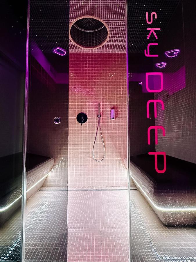 Sky Deep Jacuzzi 30 Floor Διαμέρισμα Κλαϊπέντα Εξωτερικό φωτογραφία
