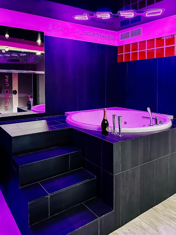 Sky Deep Jacuzzi 30 Floor Διαμέρισμα Κλαϊπέντα Εξωτερικό φωτογραφία